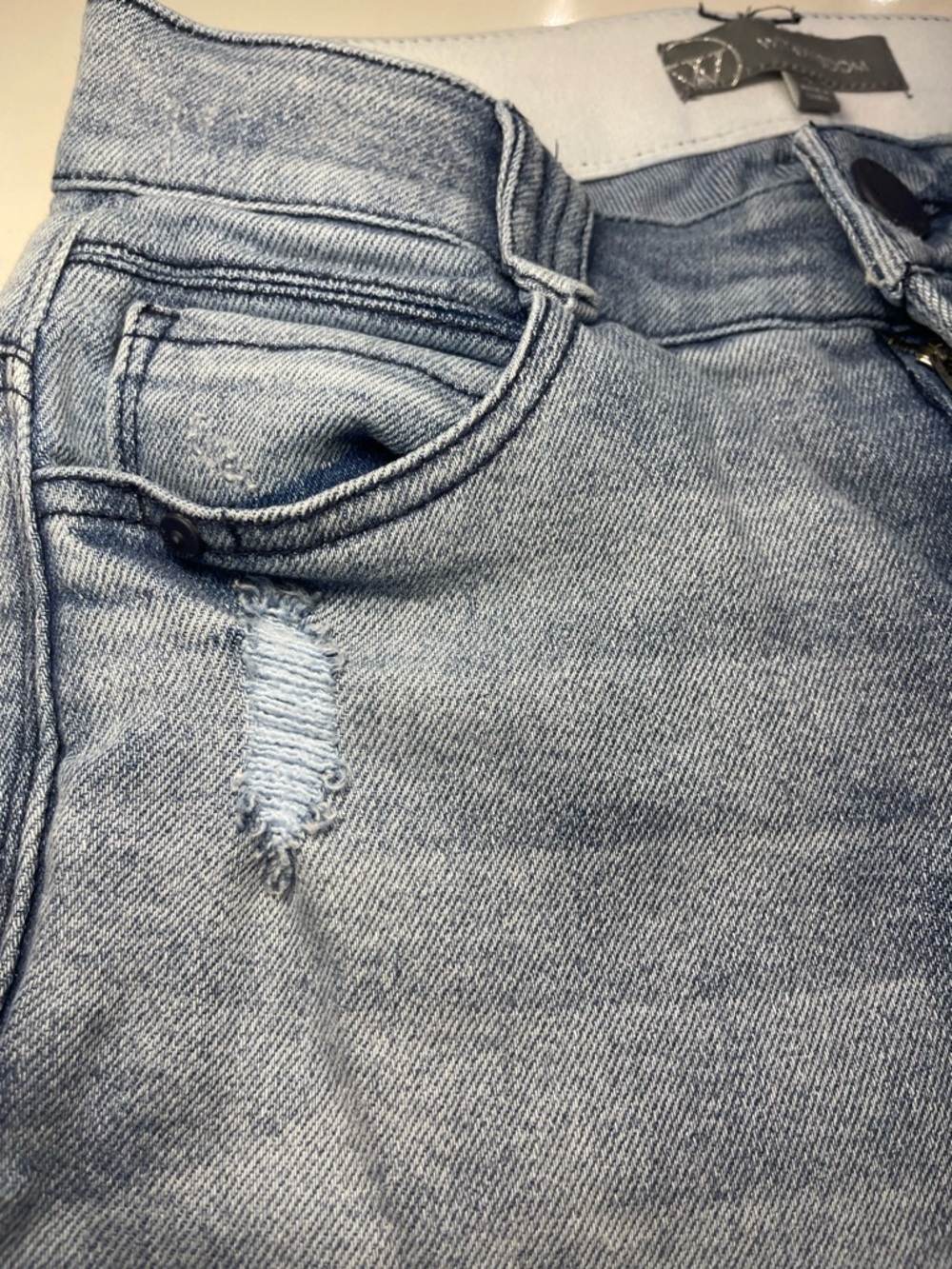 LIKE NEW! Wit & Wisdom Light Wash Women’s Skinny Jeans - Blue - Picture 5 of 14